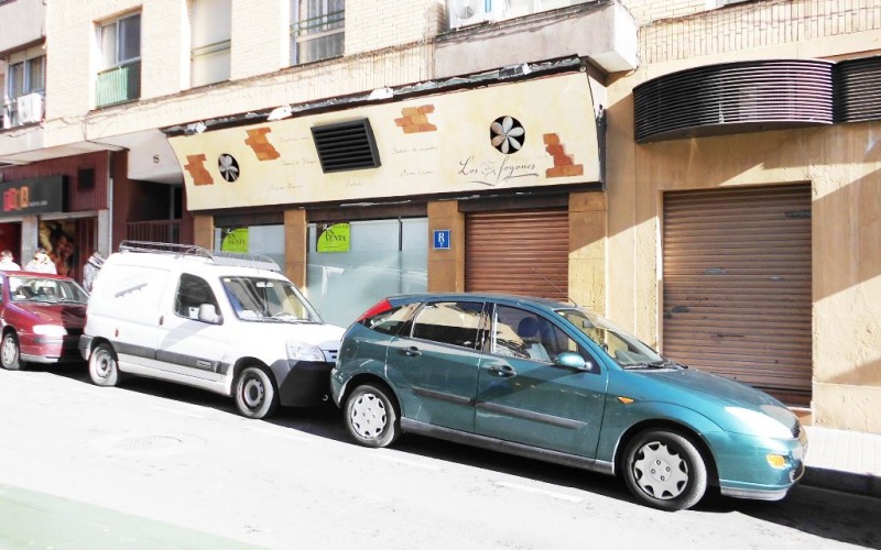 Local comercial en Huesca