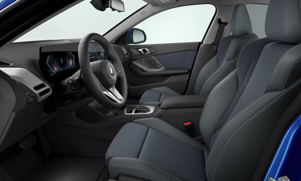 Interior desde lateral BMW 220d Gran Coupé