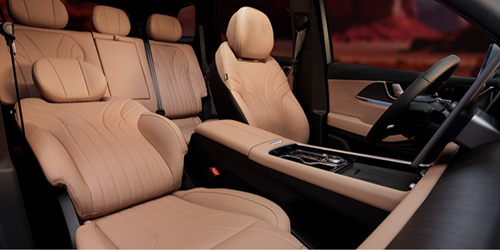 Interior acabado de asientos Ebro s900