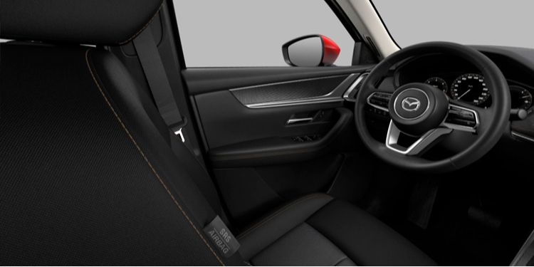 Interior del vehículo Mazda CX-60 MHEV