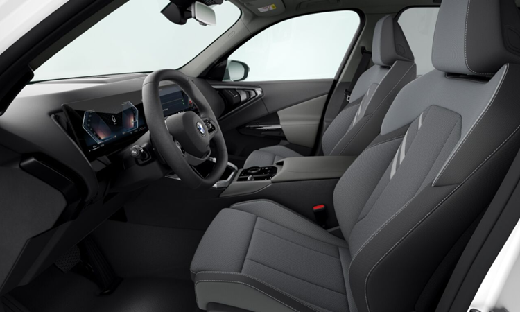 Interior vehículo BMW X3 20d xDrive